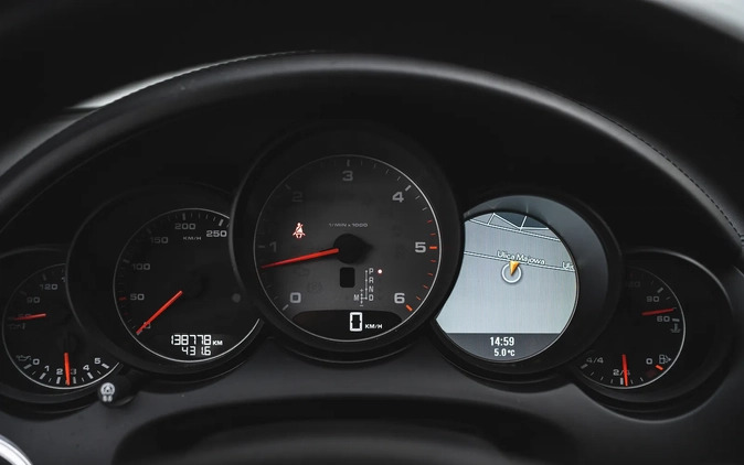 Porsche Cayenne cena 194999 przebieg: 139980, rok produkcji 2014 z Chełm małe 781